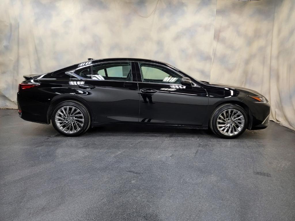 used 2024 Lexus ES 300h car, priced at $52,988