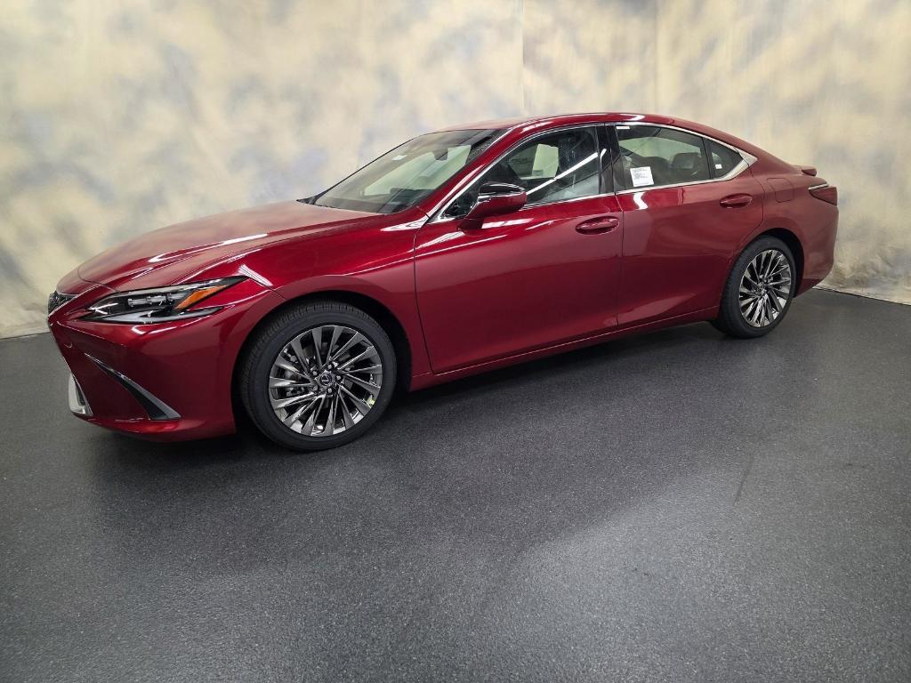 new 2025 Lexus ES 300h car, priced at $57,049