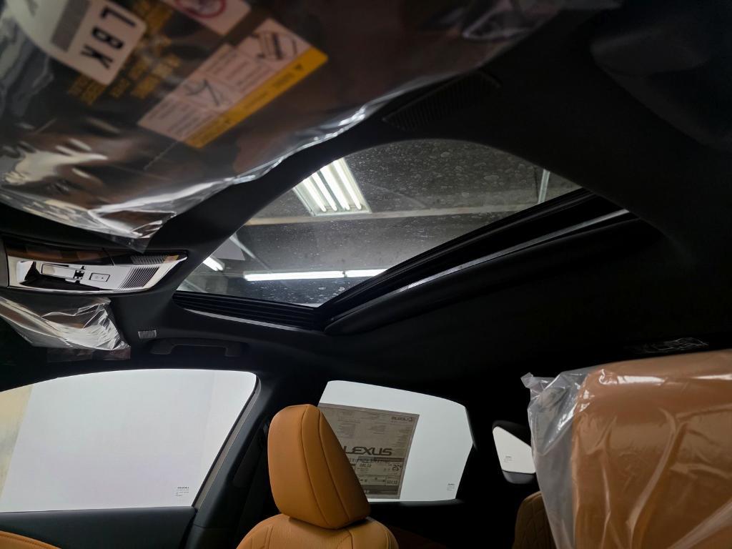 new 2025 Lexus RX 350 car, priced at $55,399