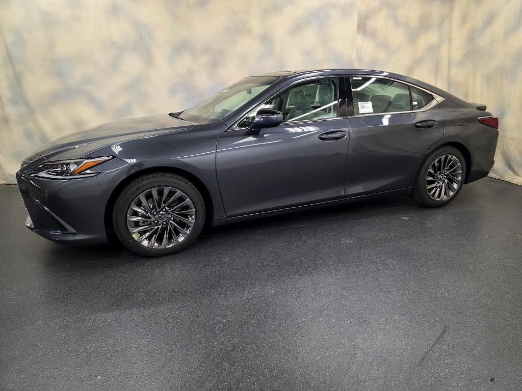 new 2025 Lexus ES 350 car, priced at $53,039