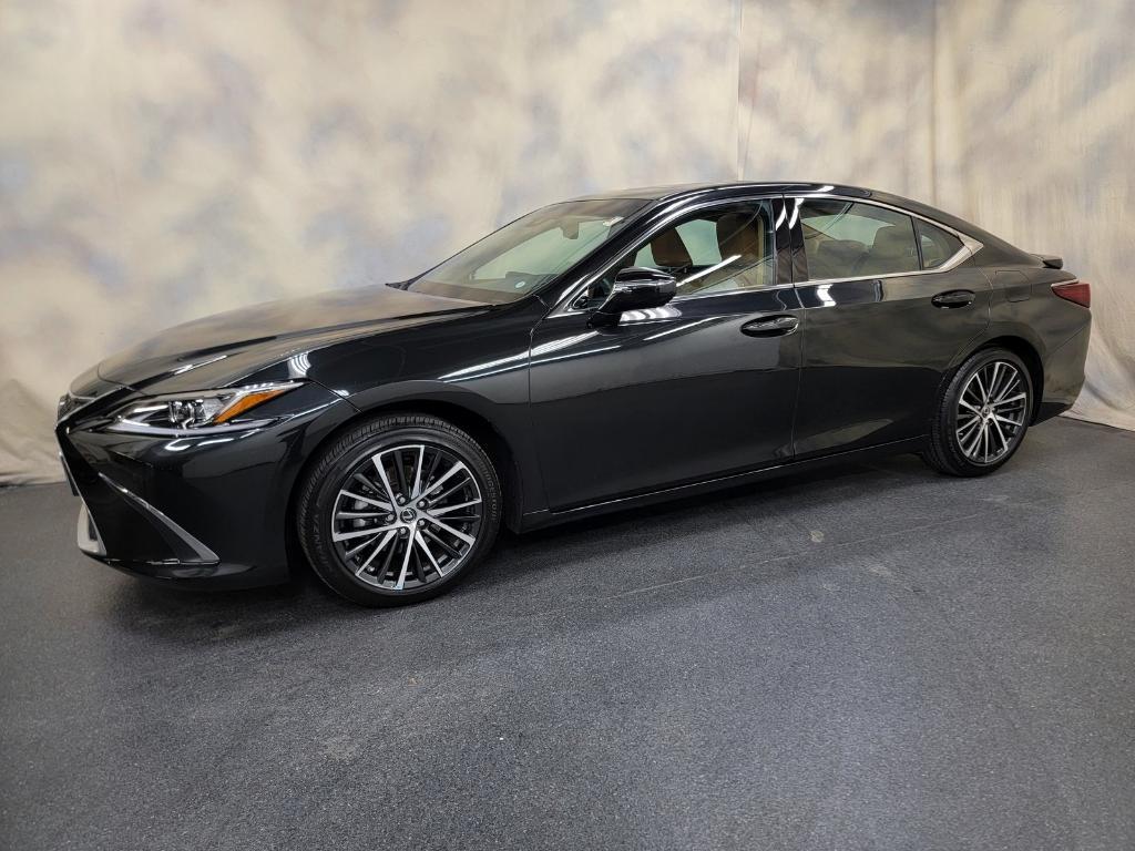 used 2024 Lexus ES 350 car, priced at $44,988