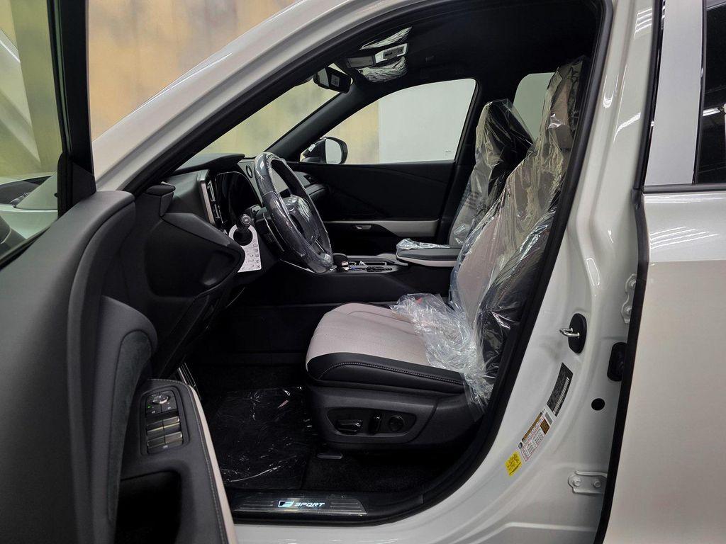 new 2025 Lexus TX 500h car, priced at $75,260