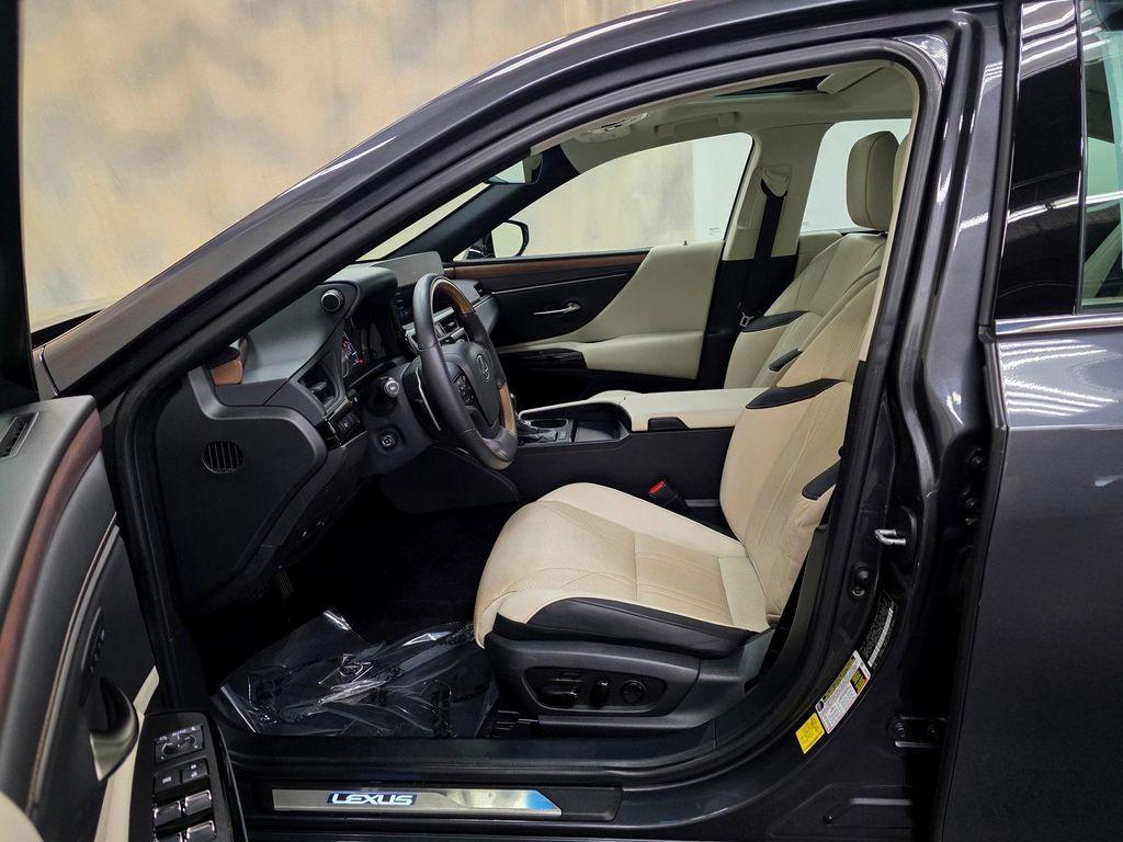 used 2023 Lexus ES 350 car, priced at $39,988