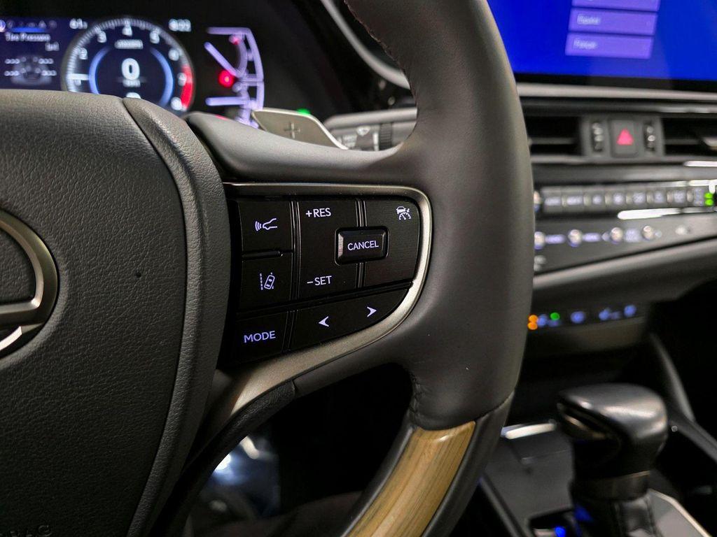 used 2023 Lexus ES 350 car, priced at $39,988