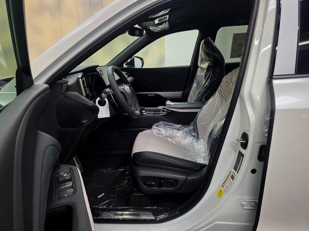 new 2025 Lexus TX 500h car, priced at $73,010