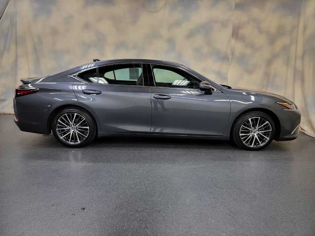 used 2022 Lexus ES 350 car, priced at $38,988