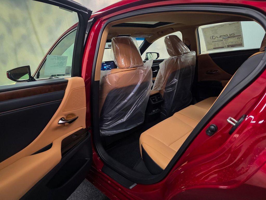 new 2025 Lexus ES 350 car, priced at $48,925