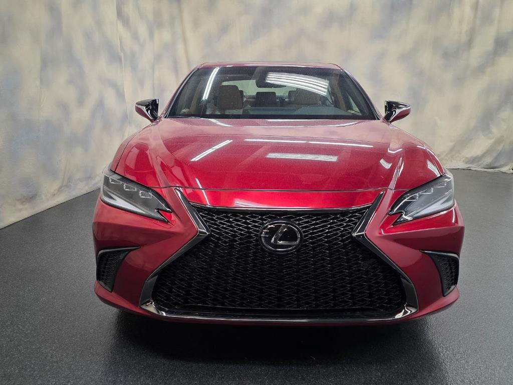 new 2025 Lexus ES 300h car, priced at $52,524
