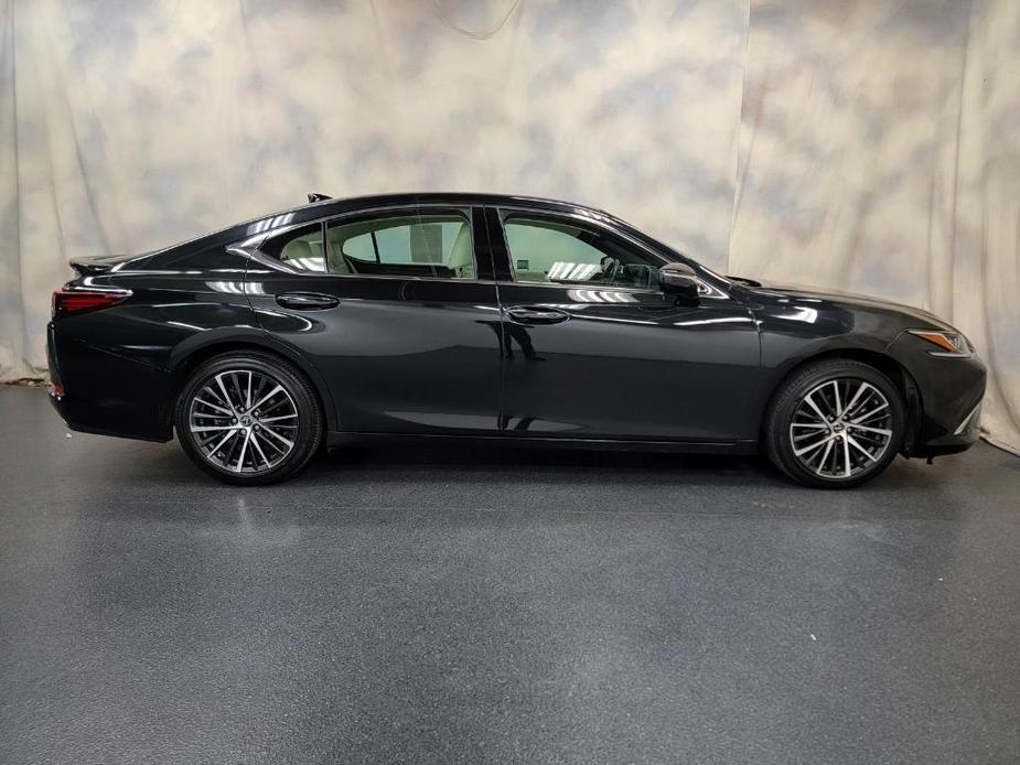 used 2022 Lexus ES 350 car, priced at $39,890