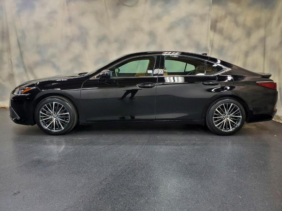 used 2023 Lexus ES 350 car, priced at $40,390