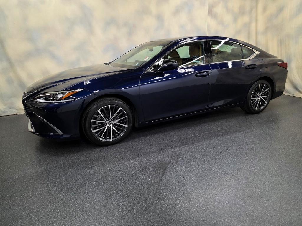 used 2022 Lexus ES 350 car, priced at $39,988