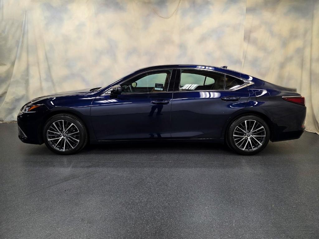 used 2022 Lexus ES 350 car, priced at $39,988