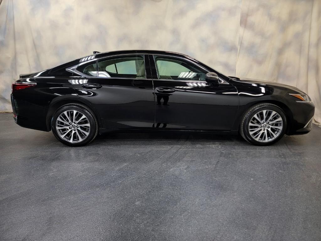 used 2021 Lexus ES 250 car, priced at $31,988