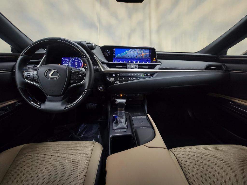 used 2021 Lexus ES 250 car, priced at $31,988