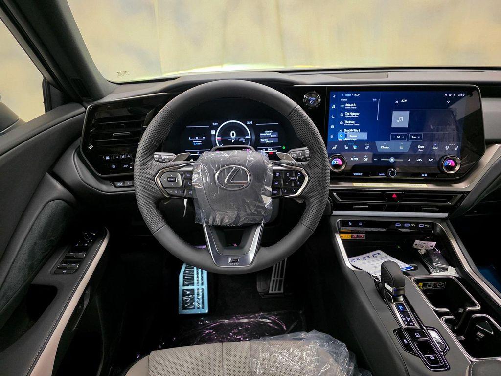 new 2025 Lexus TX 500h car, priced at $73,010