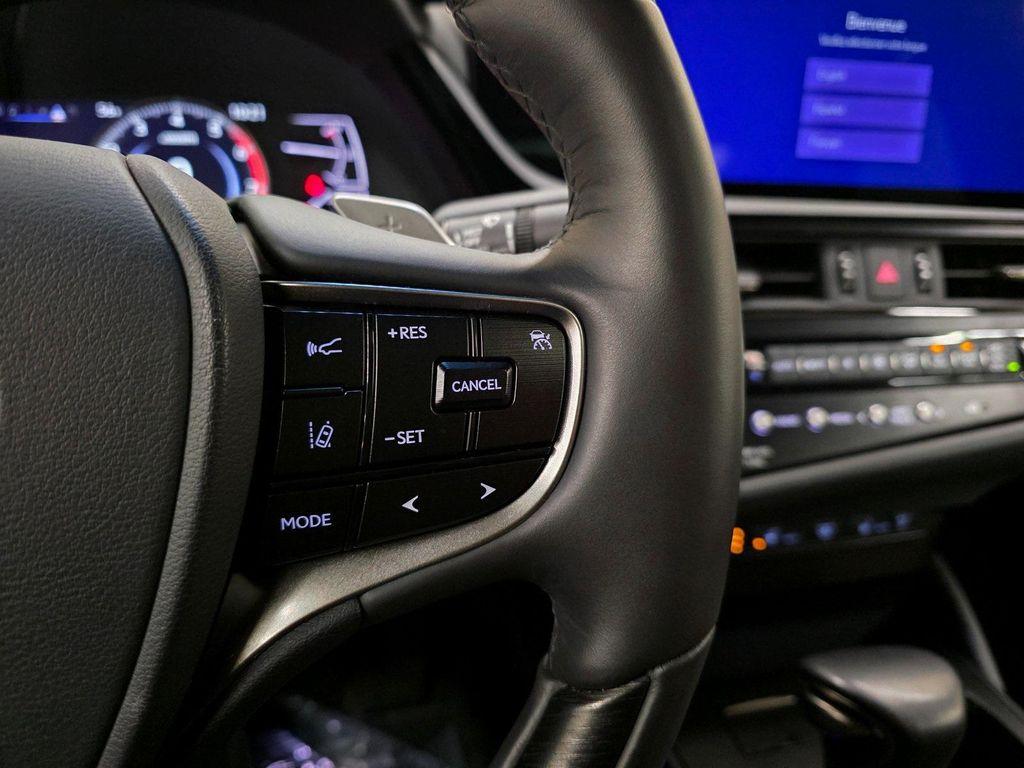 used 2025 Lexus ES 300h car, priced at $49,380