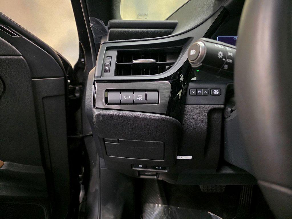 used 2025 Lexus ES 300h car, priced at $49,380