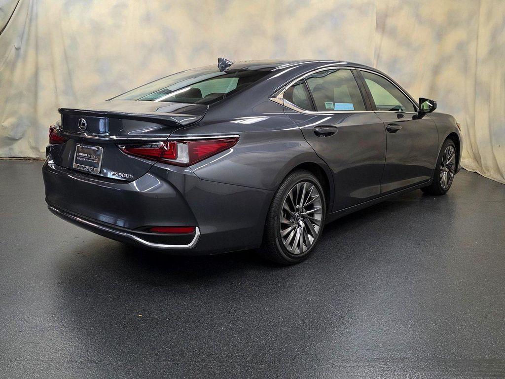 used 2025 Lexus ES 300h car, priced at $49,380