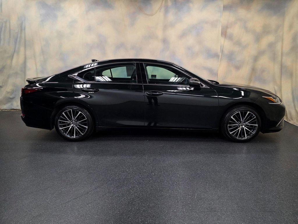used 2024 Lexus ES 350 car, priced at $41,990