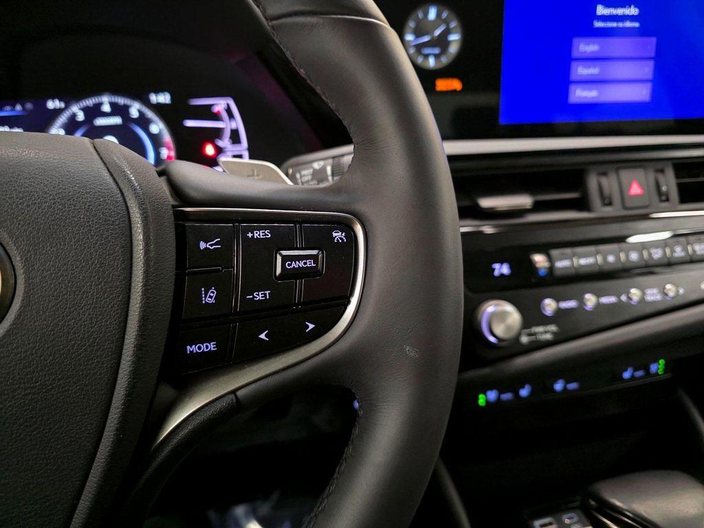 used 2023 Lexus ES 350 car, priced at $38,988