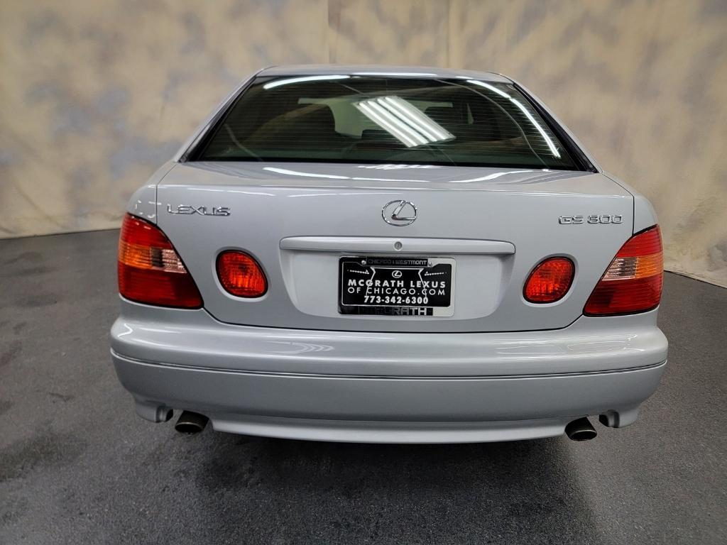 used 1999 Lexus GS 300 car, priced at $10,988