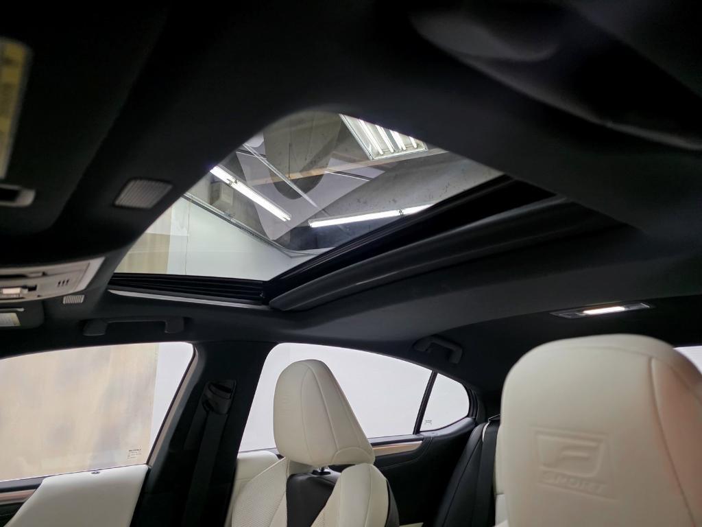used 2022 Lexus ES 300h car, priced at $42,988
