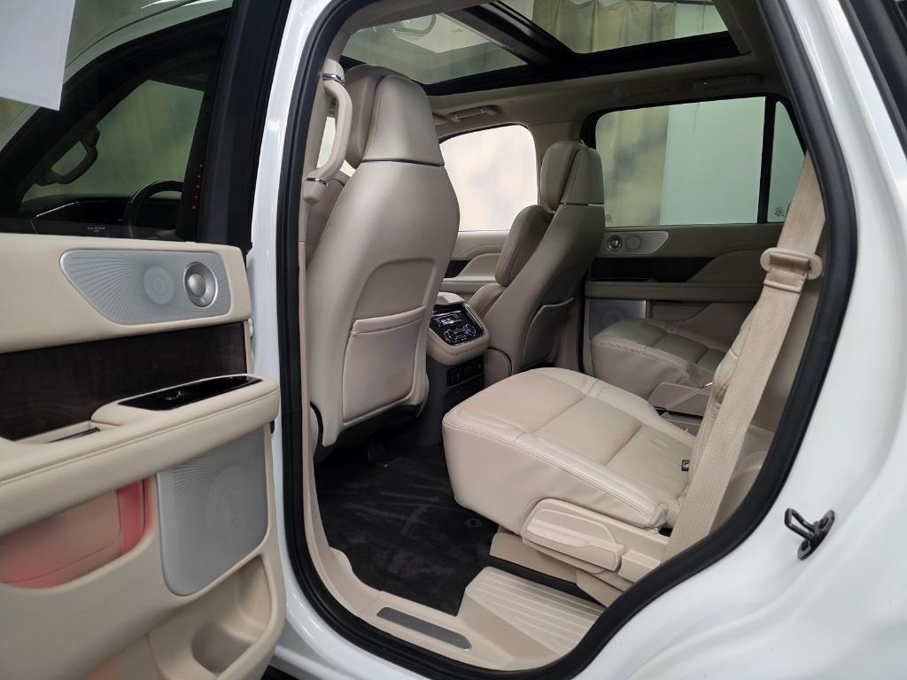 used 2020 Lincoln Navigator car, priced at $44,488