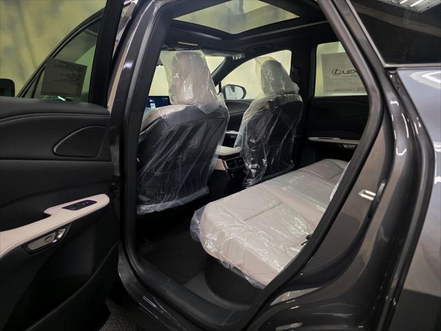 new 2025 Lexus RX 350 car, priced at $63,439