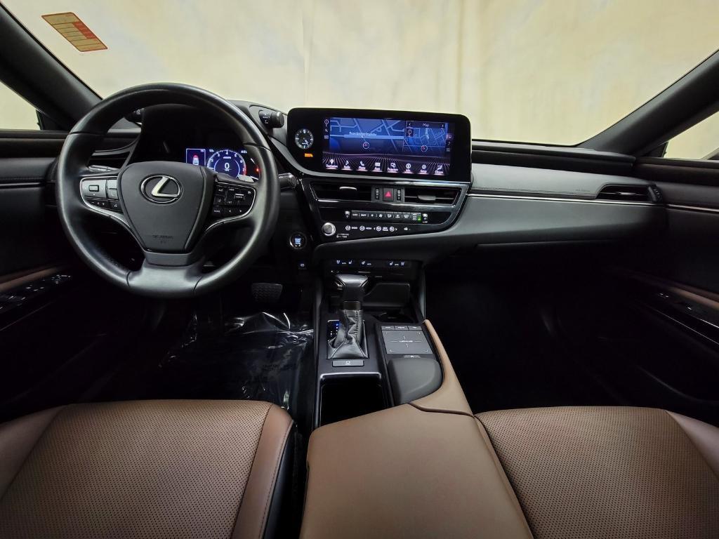 used 2022 Lexus ES 350 car, priced at $37,990