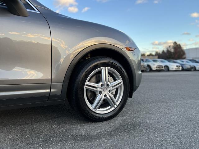 used 2013 Porsche Cayenne car, priced at $17,995