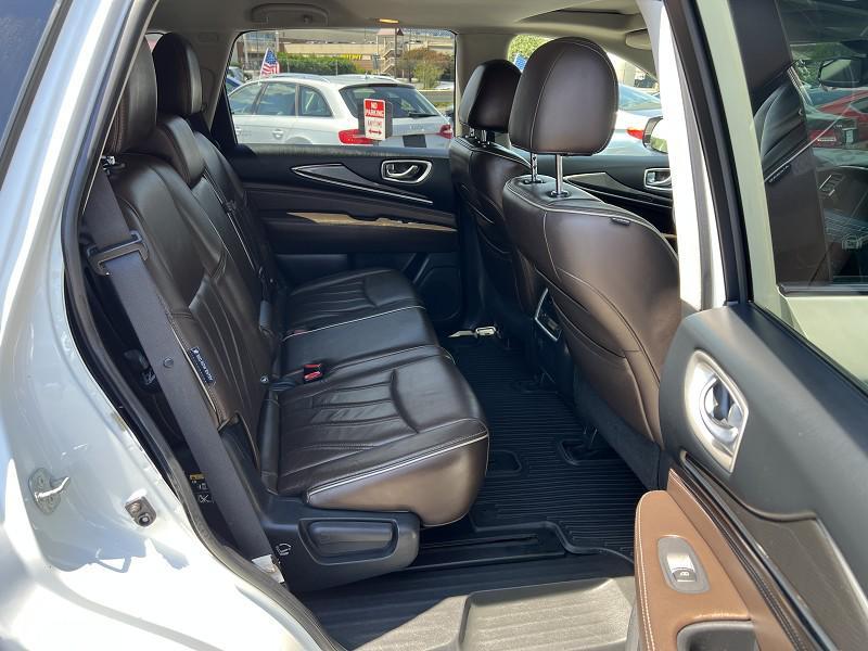 used 2018 INFINITI QX60 car, priced at $17,995