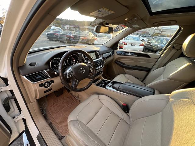 used 2015 Mercedes-Benz M-Class car, priced at $15,995