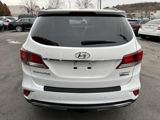 used 2018 Hyundai Santa Fe car, priced at $18,995