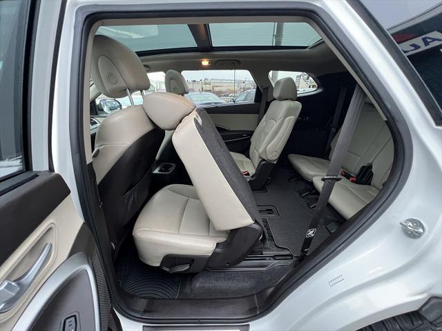 used 2018 Hyundai Santa Fe car, priced at $18,995