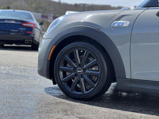 used 2019 MINI Hardtop car, priced at $17,995
