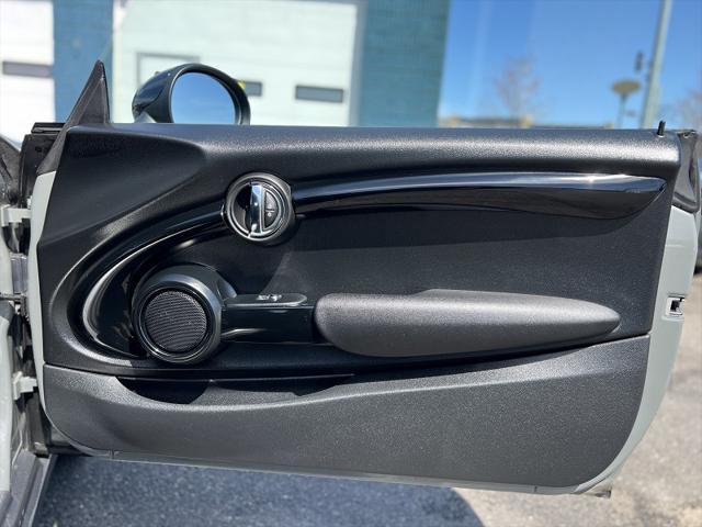 used 2019 MINI Hardtop car, priced at $17,995