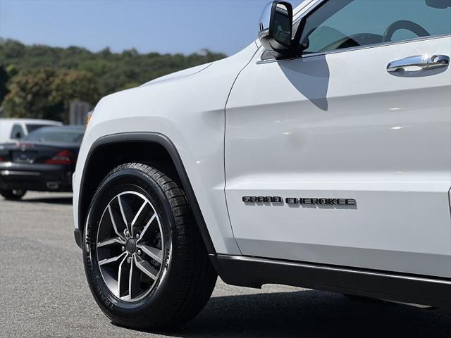 used 2020 Jeep Grand Cherokee car, priced at $25,995