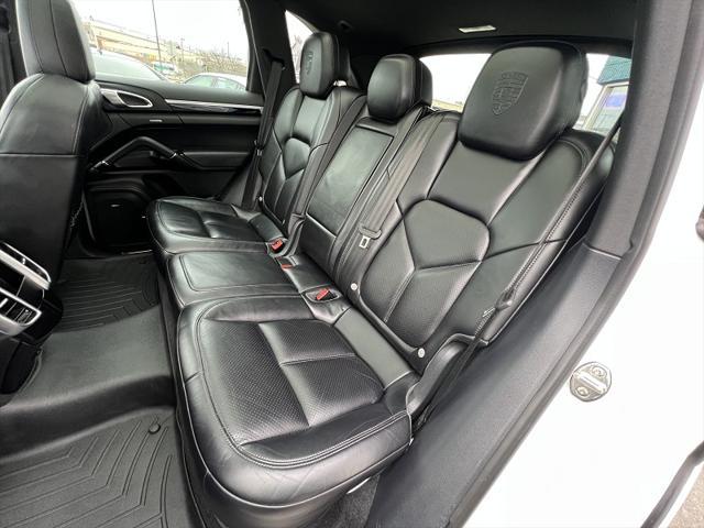 used 2017 Porsche Cayenne car