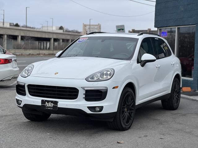 used 2017 Porsche Cayenne car