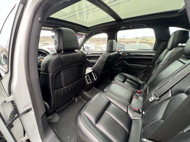 used 2017 Porsche Cayenne car