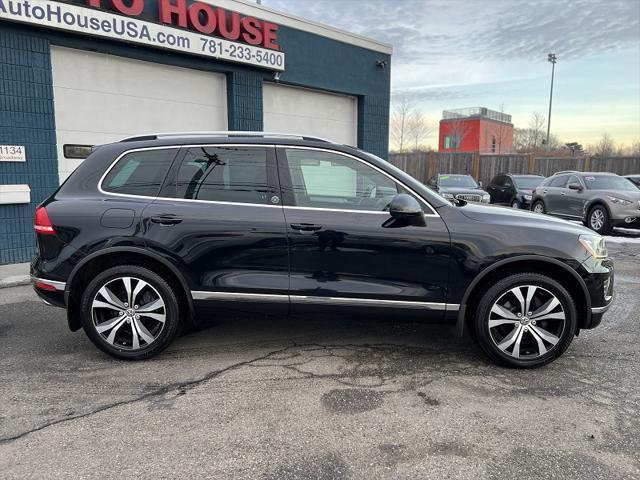 used 2017 Volkswagen Touareg car, priced at $17,495