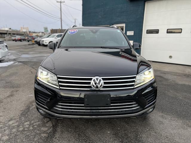 used 2017 Volkswagen Touareg car, priced at $17,495