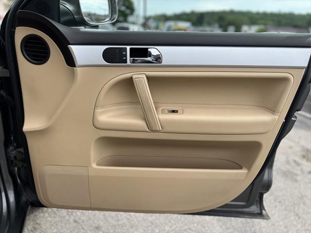 used 2008 Volkswagen Touareg 2 car, priced at $11,995