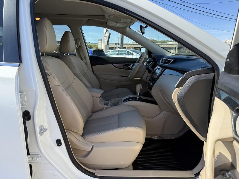 used 2015 Nissan Rogue car, priced at $14,995