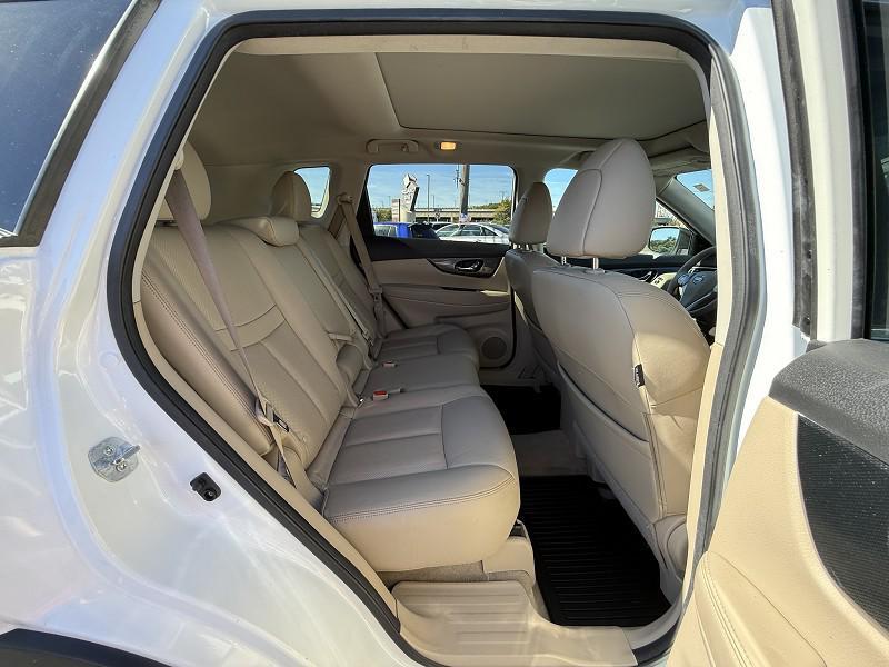 used 2015 Nissan Rogue car, priced at $14,995