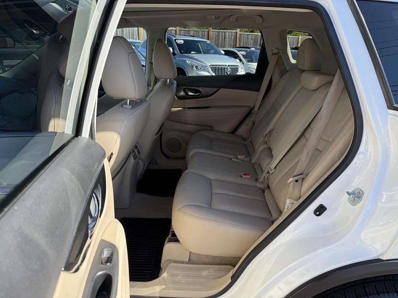 used 2015 Nissan Rogue car, priced at $14,995