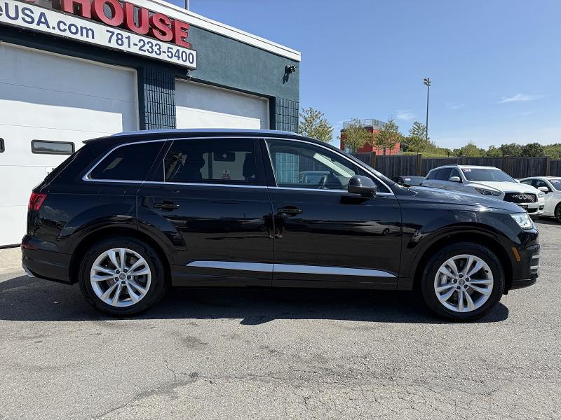 used 2017 Audi Q7 car, priced at $18,995
