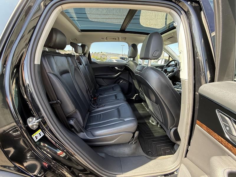 used 2017 Audi Q7 car, priced at $18,995