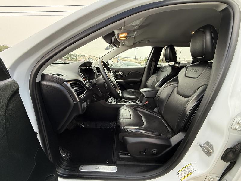 used 2019 Jeep Cherokee car, priced at $16,995