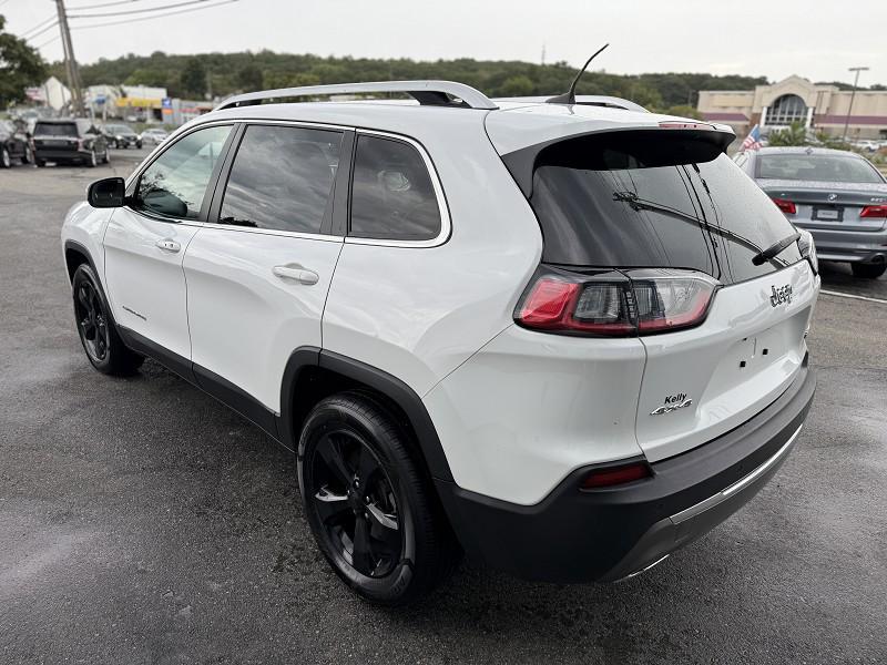 used 2019 Jeep Cherokee car, priced at $16,995